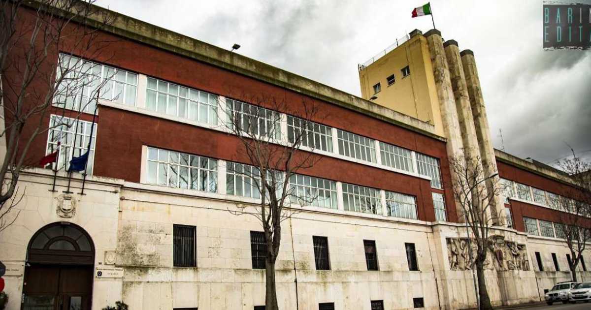 Bari, la storia della Caserma Italia: quel luogo che fu abitato dalle "camicie nere"